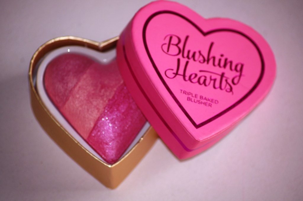 Makeup-Revolution-I-Heart-Makeup-Blushing-Hearts-Triple-Baked-Blush-Review-Swatch