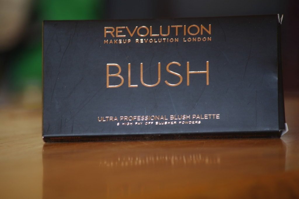 Salon-Guru-India-Makeup-Revolution-HotSpice-Blush-Review