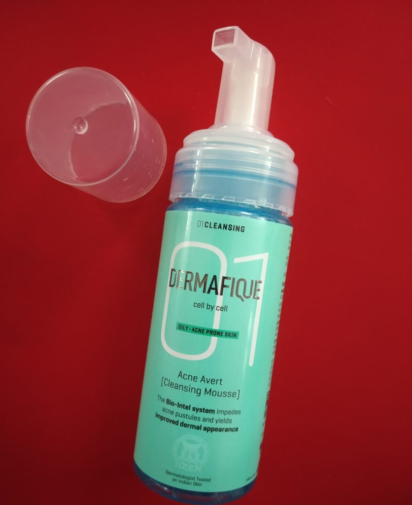 Dermafique Acne Avert Cleansing Mousse Pump packaging