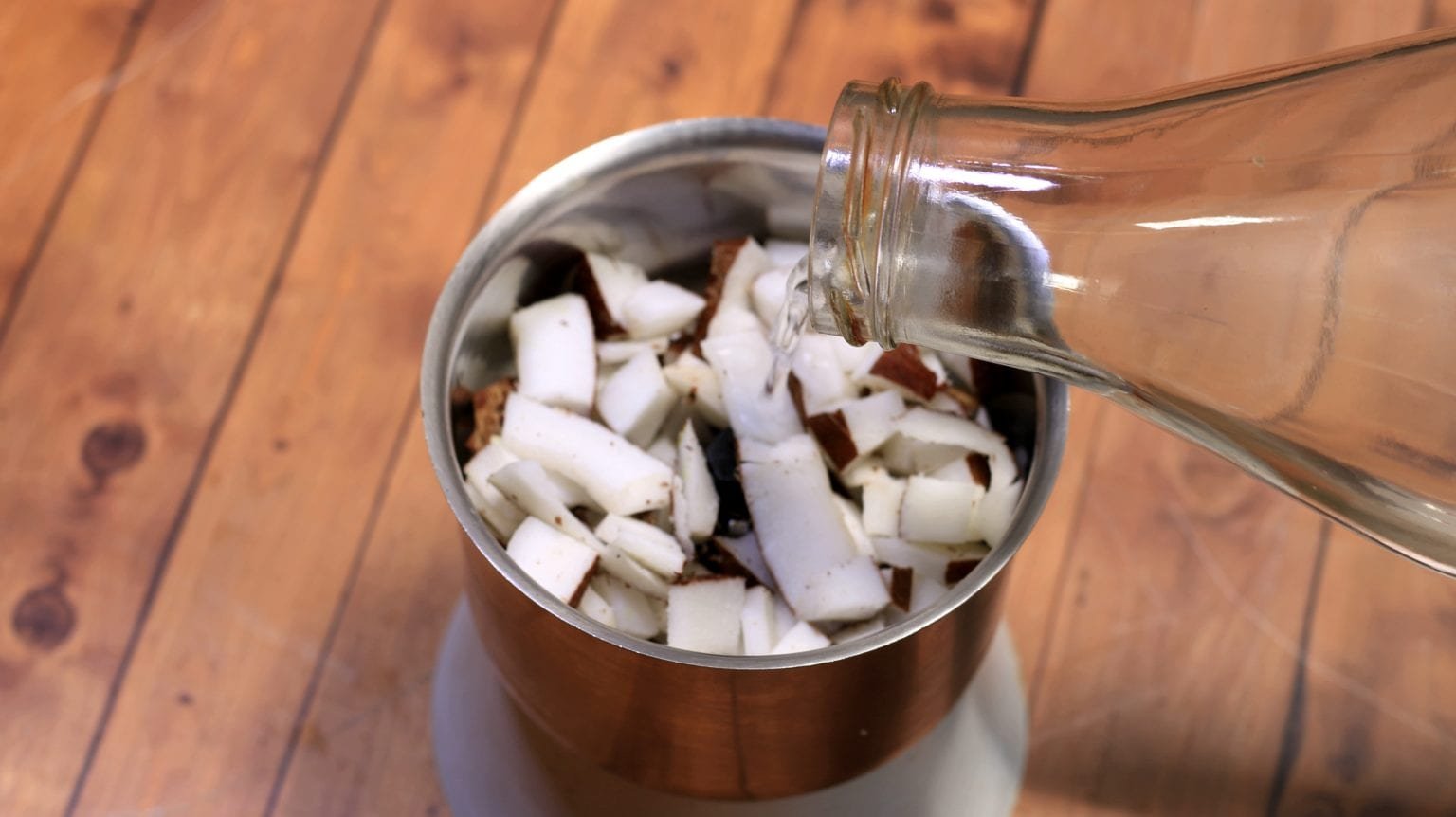 How To Make Coconut Milk At Home